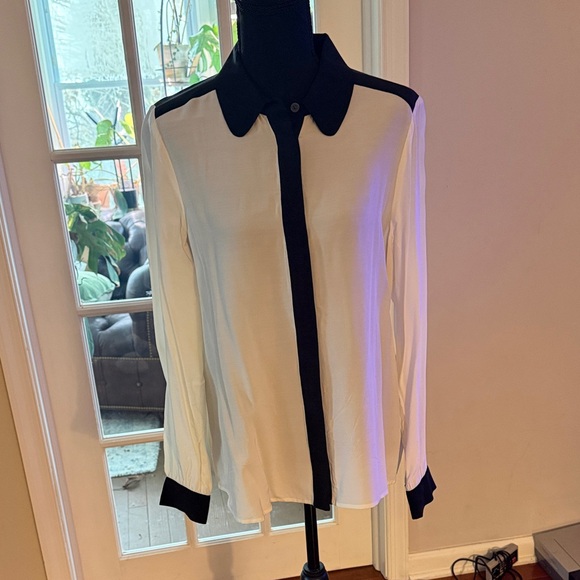 Boden Tops - Boden Black and White Button Down Shirt